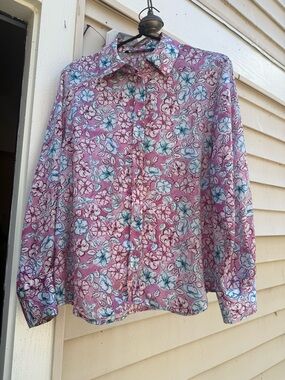 Zara Pink Floral Button-Up Blouse with Floral Blue and White Print